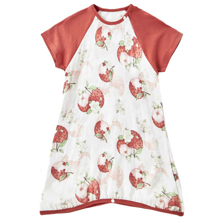 Children's sleep suits 