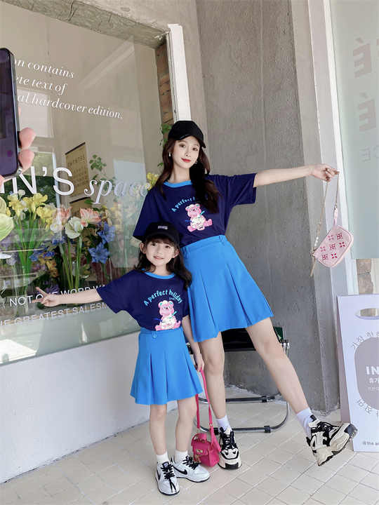 Mother and daughter set 