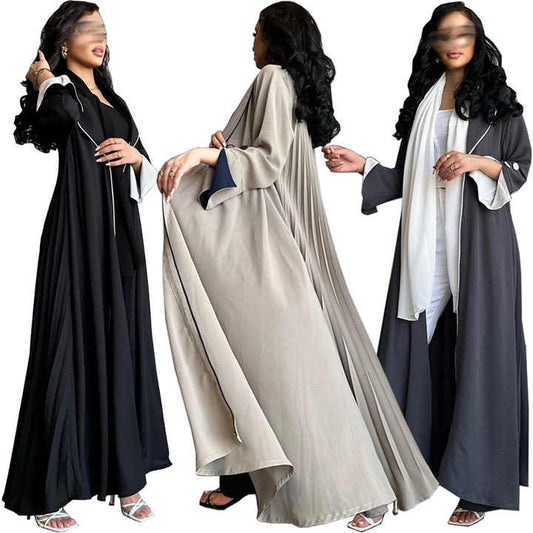 عبايات ملونة مفتوح