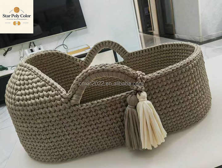 Wholesale supply modern portable crib with changing basket made of handwoven fabric with star 