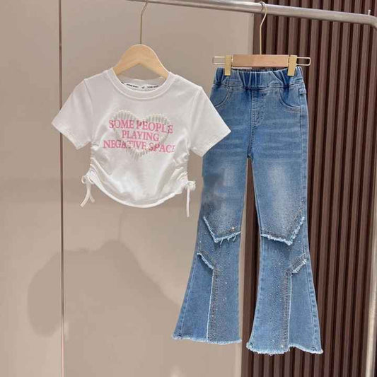 بدلات صيفية للأطفال على الطراز الكوري تي شيرت وجينز 2 طقم ملابس للبنات والمراهقين  Korean Style Kids Summer Suits T-shirt and Jeans 2 Piece Outfits for Girls Teens