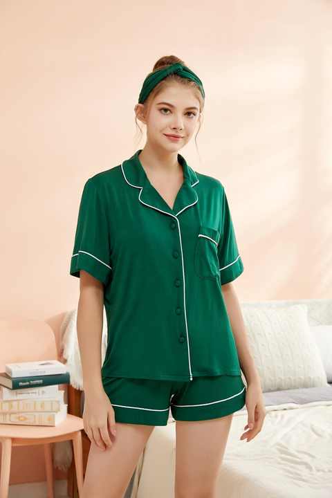 custom pajamas . بيجامة مخصصة