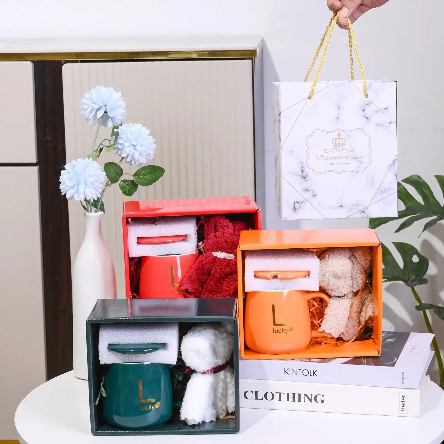 gifts-هدايا