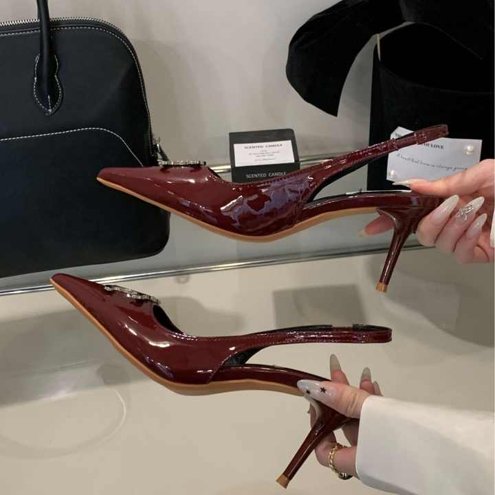 Elegant women's heels 