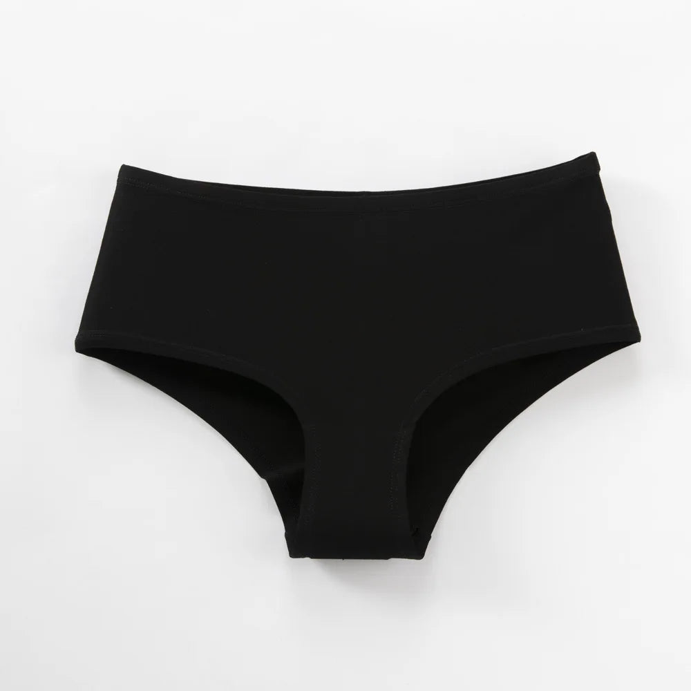 ملابس نسائية داخلية