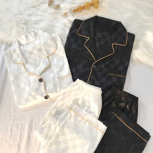 custom pajamas . بيجامة مخصصة