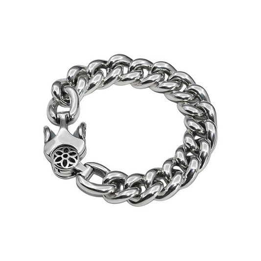 Best selling trendy versatile cherry blossom bracelet. 