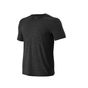 Men's quick-drying T-shirt. 