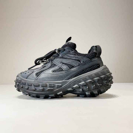 أحذية رياضية للأطفال  children's sneakers