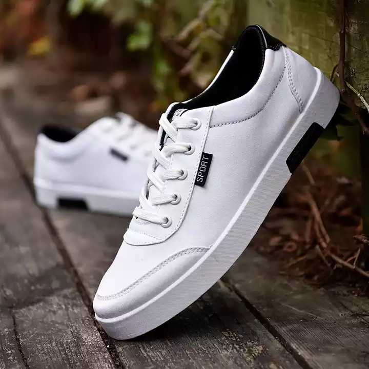 Children's shoes 