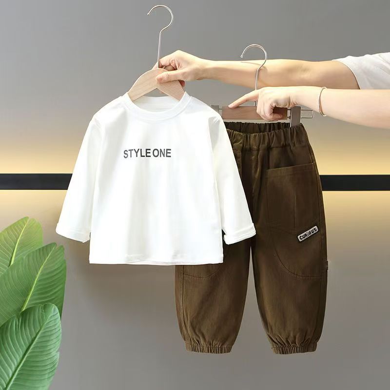 ملابس للأولاد