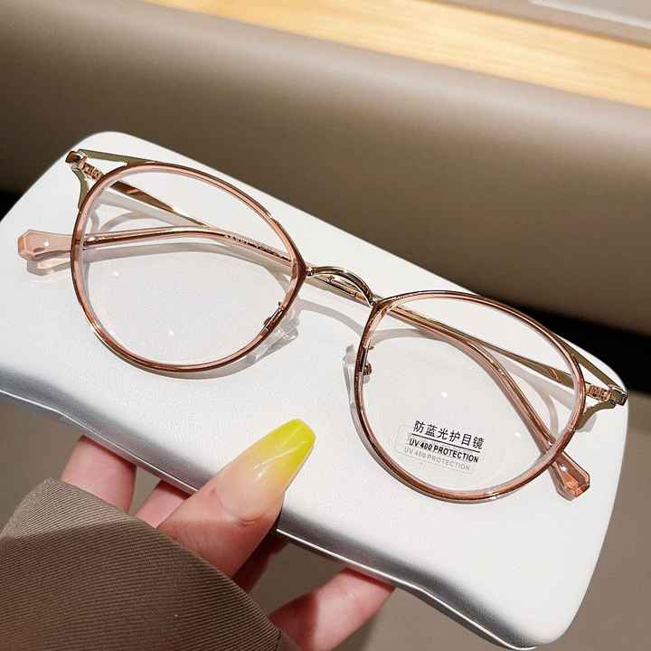 New Arrival Fashion TR90 Eyeglasses Frame Luxury UV400 Anti Blue Light Computer Glasses Women Eyewear 