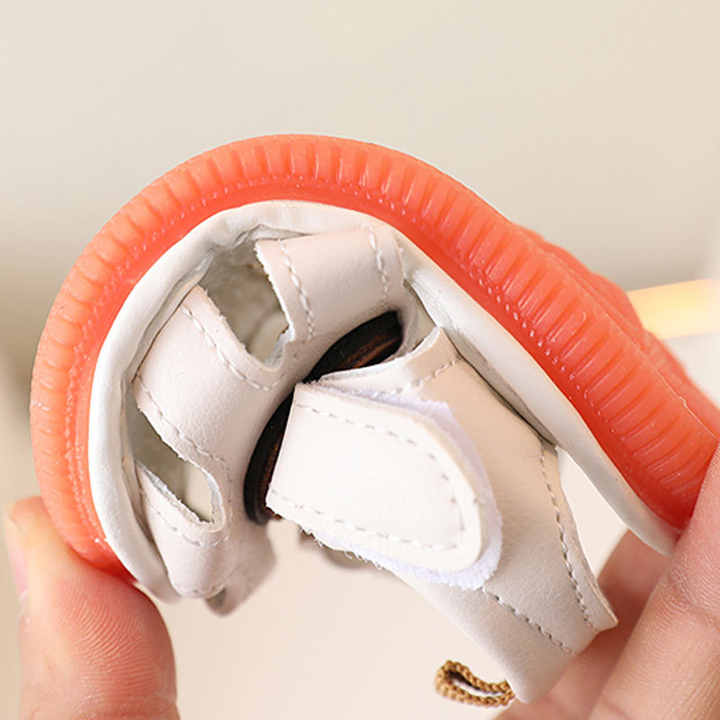 Classic girls flat shoes