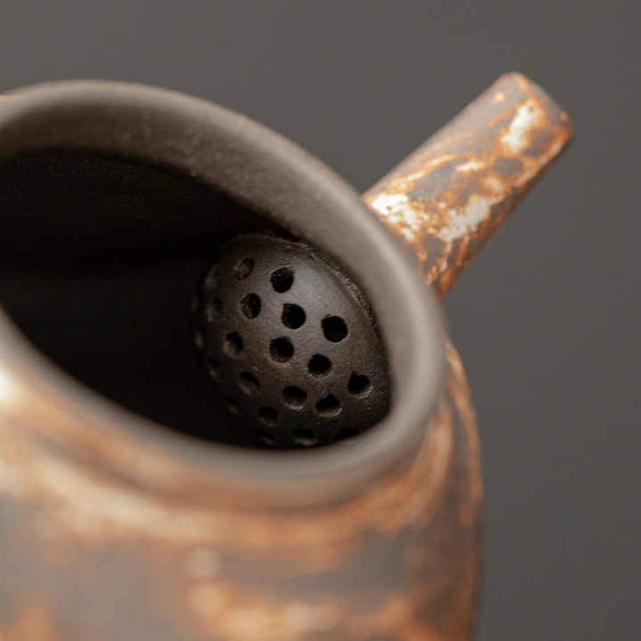 Japanese style small raw pottery teapot 