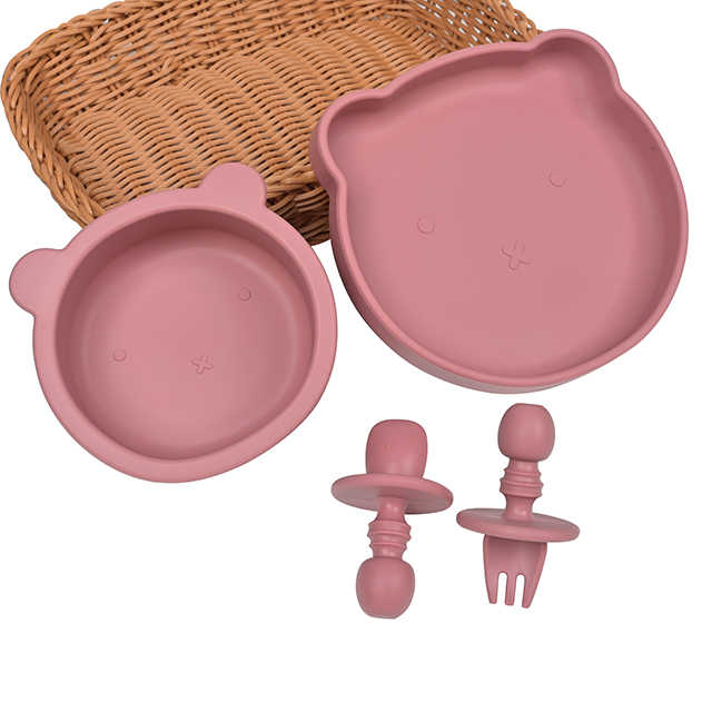 Custom logo free of besving a dinnerware. 