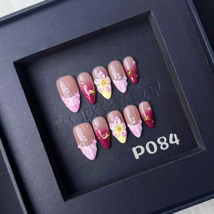 أظافر صناعية  -  Nail