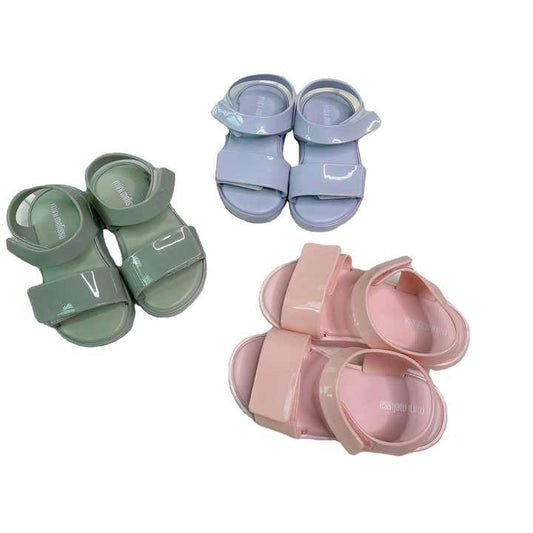 Summer casual shoes 