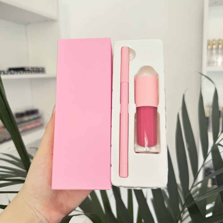 lip gloss 