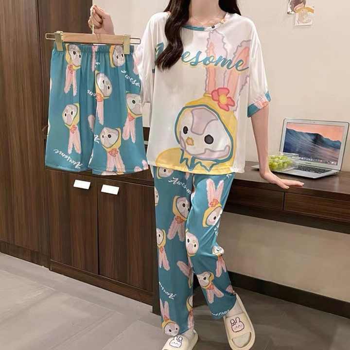 Women's sleepwear 
