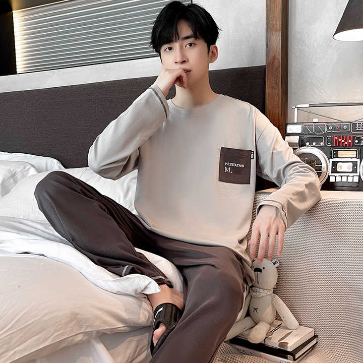 Winter Designs Nighty Round Neck Long Sleeves. 