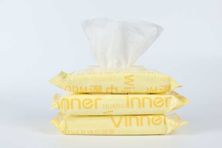 wet wipes-مناديل مبللة