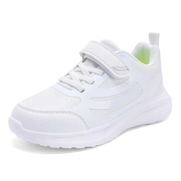 أحذية رياضية جديدة عالية الجودة  . New high quality sneakers