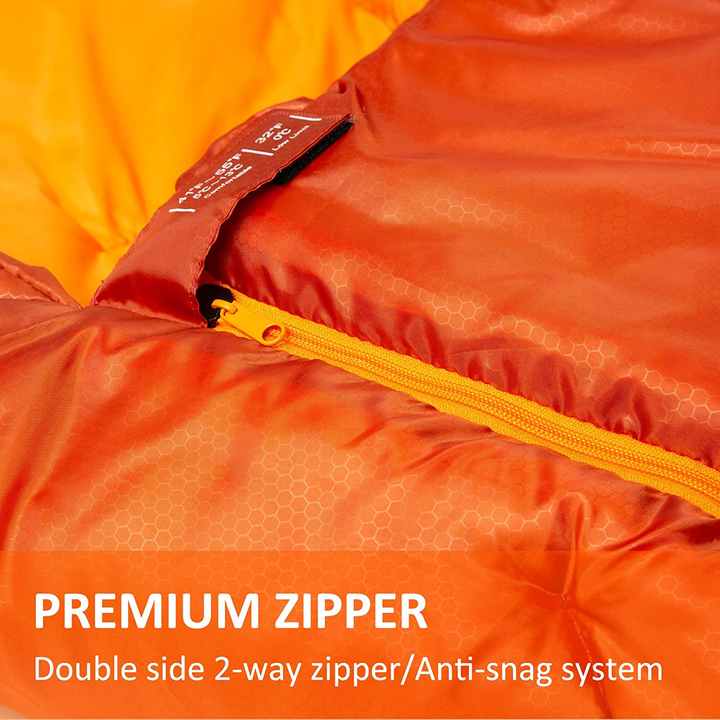 sleeping bag . حقيبة نوم
