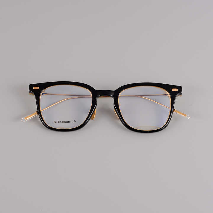 Handmade titanium eyeglass frame 