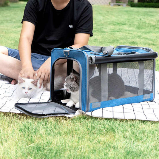 Large capacity dog ​​and cat bag. 