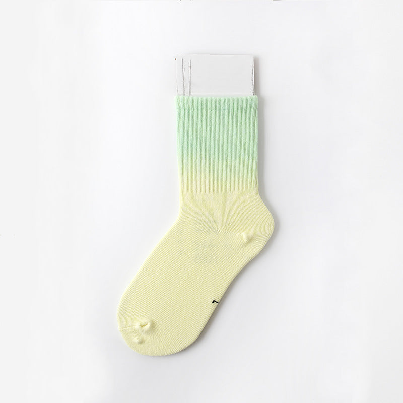 جوارب أطفال