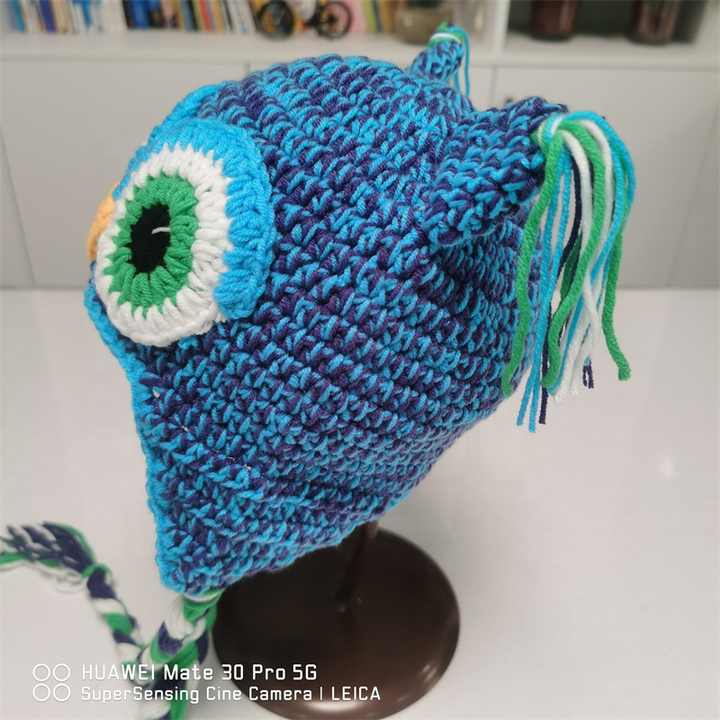 New blue owl baby hats 