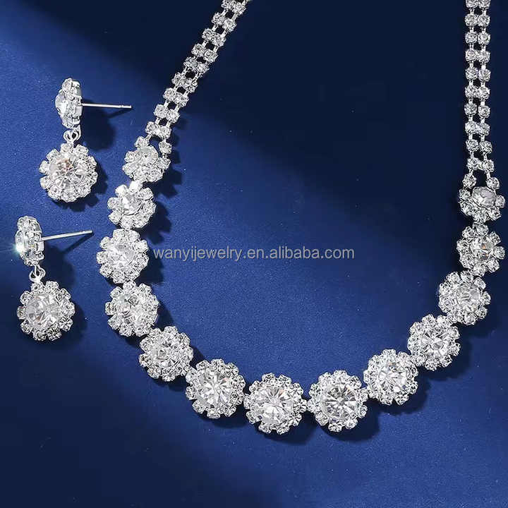 Women's accessories