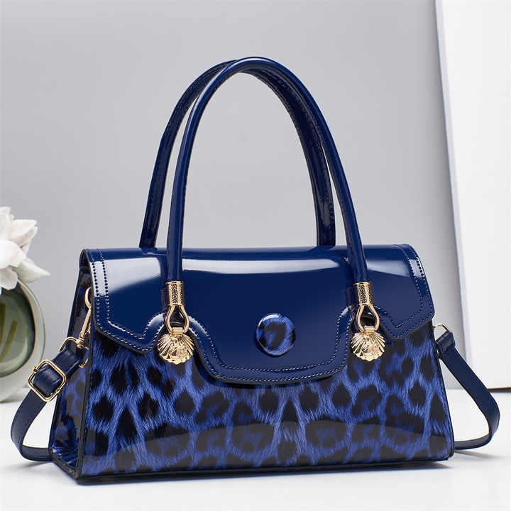 Women's handbags 