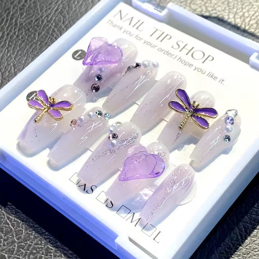 Artificial nails - fingernails 
