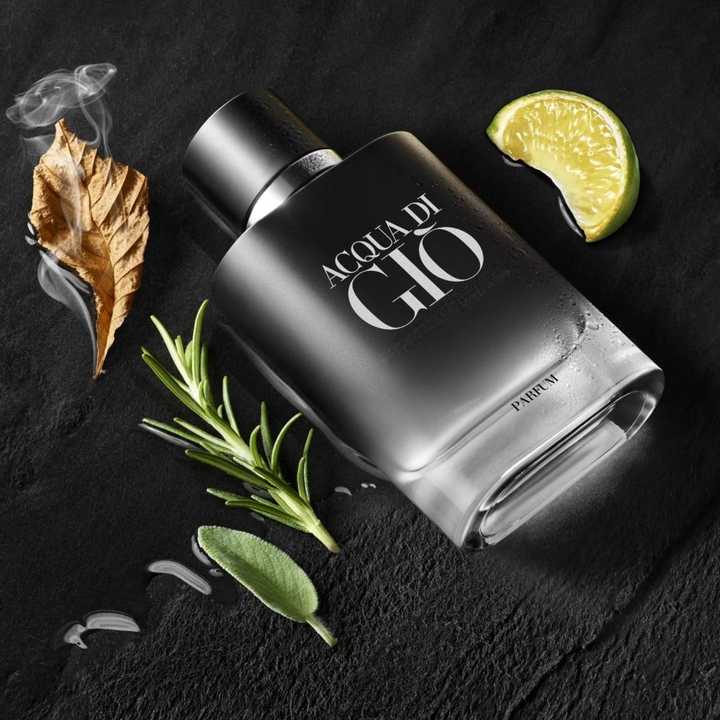 Men's perfume 