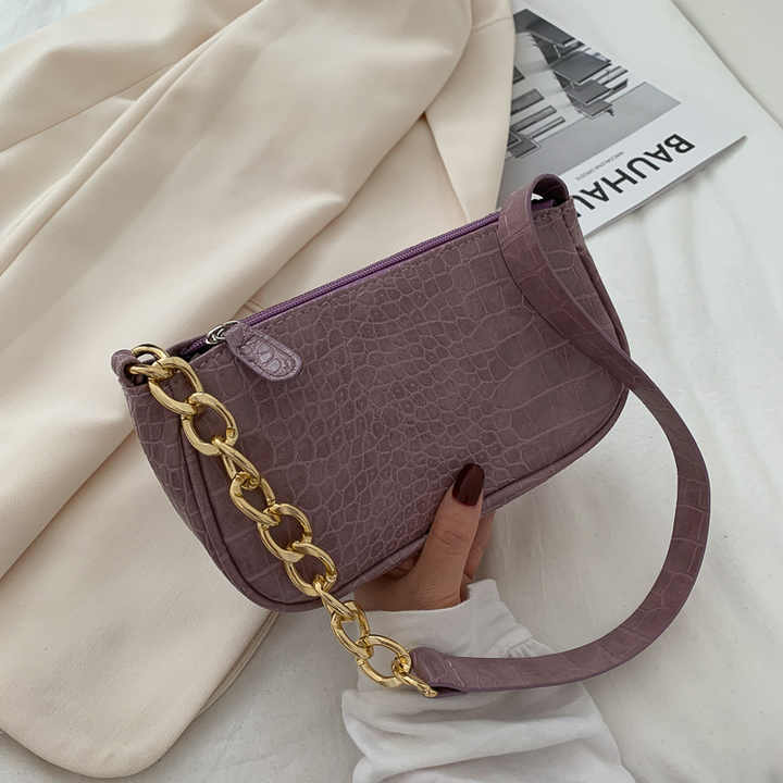 Stylish shoulder bags for women 
