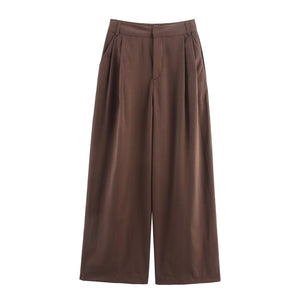 بنطلون نسائي