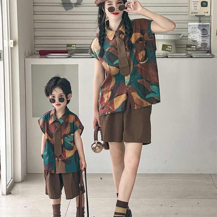 ملابس صيفية وصلت حديثًا ملابس للأم والابنة بنمط عتيق ، ملابس عائلية متطابقةNew Arrival Summer Clothes Mother and Daughter Outfits Vintage Style Family Matching Clothes