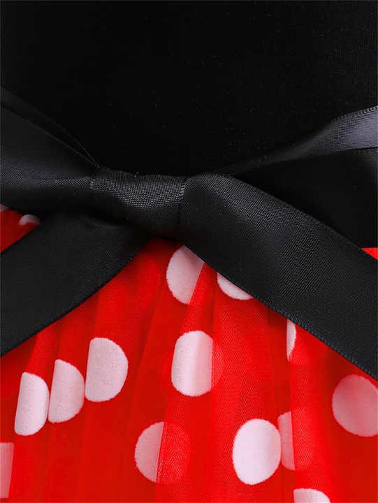 ملابس الفتيات girls' clothing