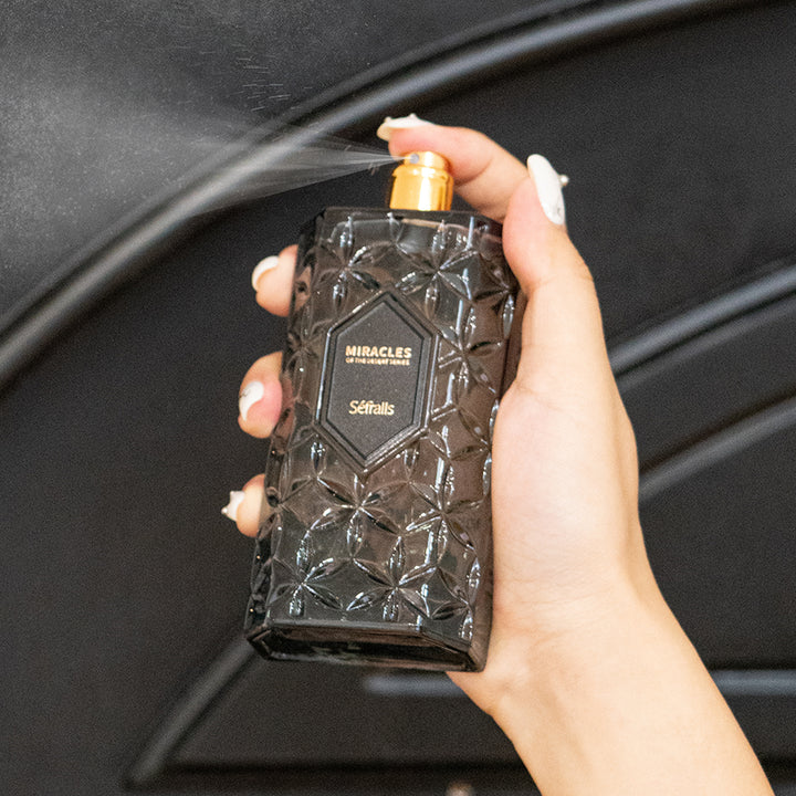 عطر خشبي - رجاليه