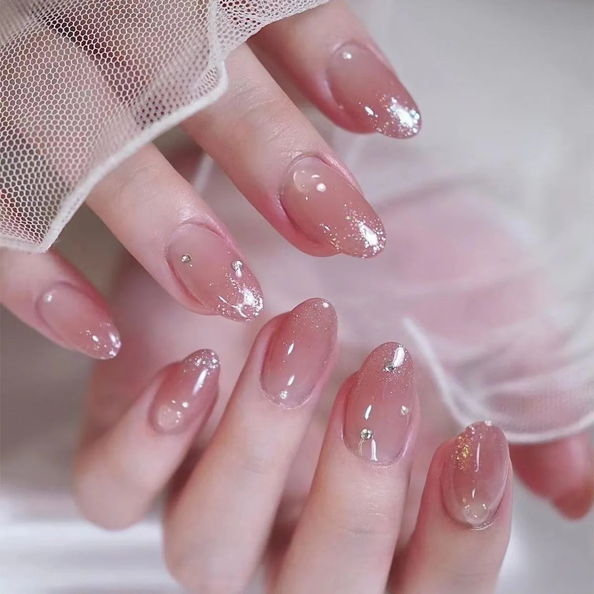 Artificial nails - fingernails 