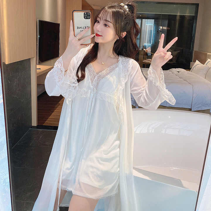 Women's sleepwear