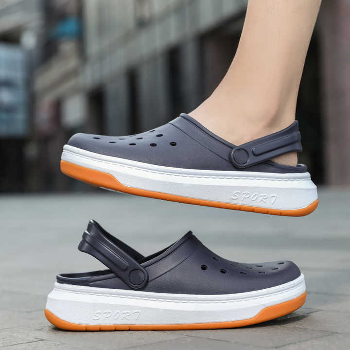 sandal . صندل