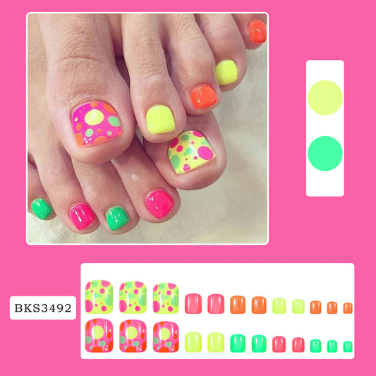 اظافر قدم صيفية