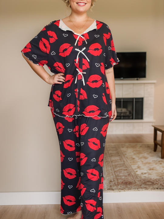 Women's knitted lip print pajamas 