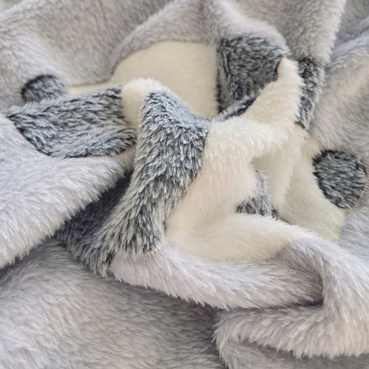 Thick cotton bed sheet sets. 