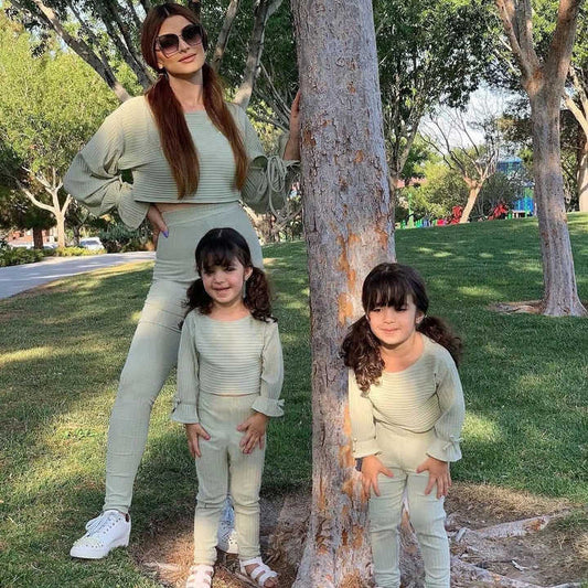 ملابس عائلية مطابقة من شركة تصنيع المعدات الأصلية ملابس عائلية OEM Family Matching Clothes OEM Family Clothes Mommy