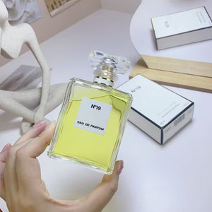 عطور نسائية