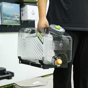 External water tank with stand and detachable faucet 