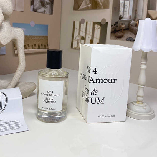 عطور نسائيه